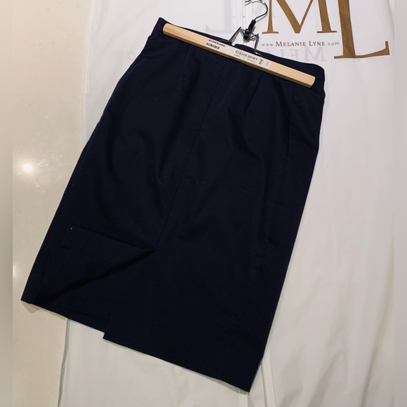 Brand new - Navy Banana Republic tailored blazer + Ann Taylor tailored skirt - Picture 7 of 9